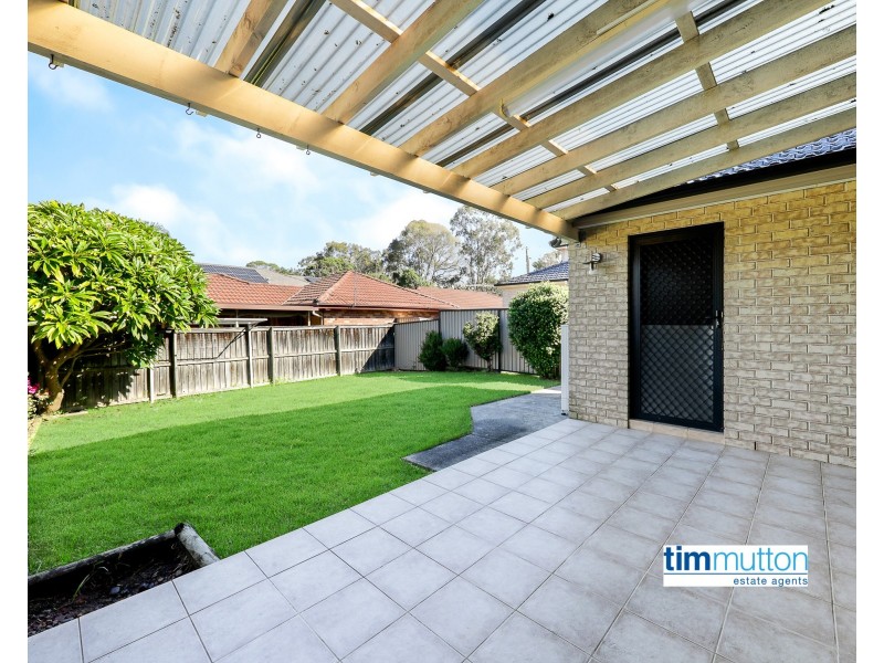 6B Carrington St, Revesby NSW 2212