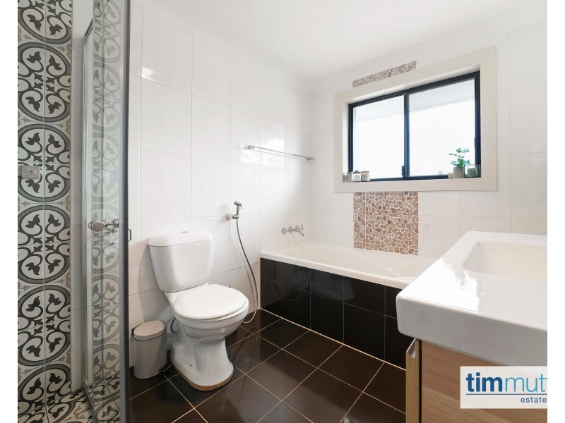 128A Horsley Rd, Panania NSW 2213