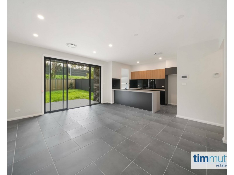 21 Toby Cres, Panania NSW 2213
