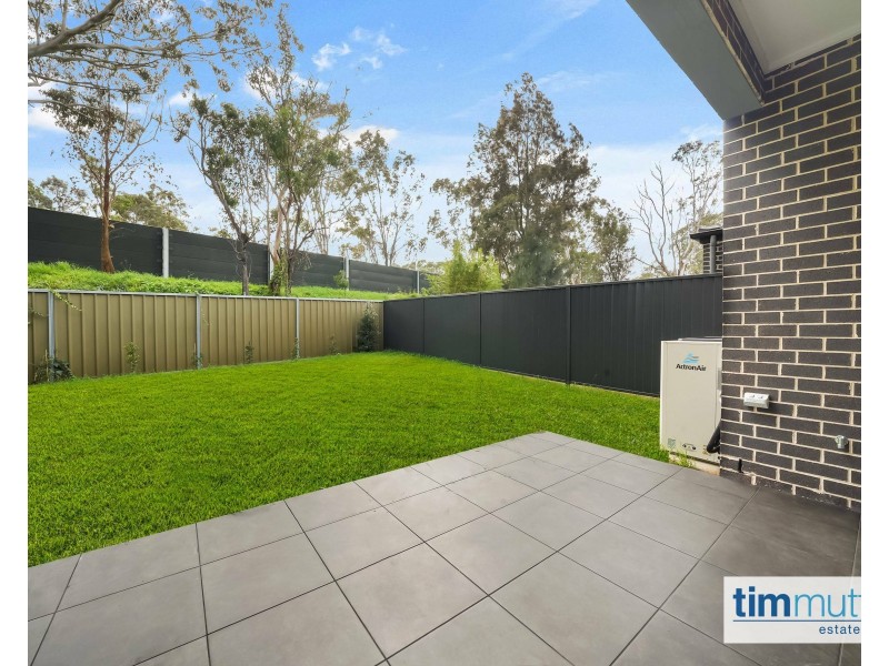 21 Toby Cres, Panania NSW 2213