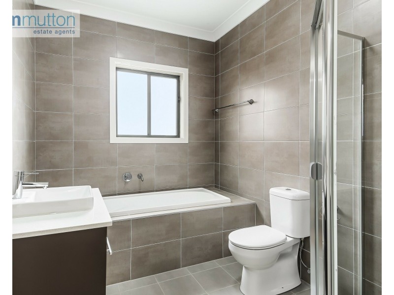 6A Windermere Cres, Panania NSW 2213