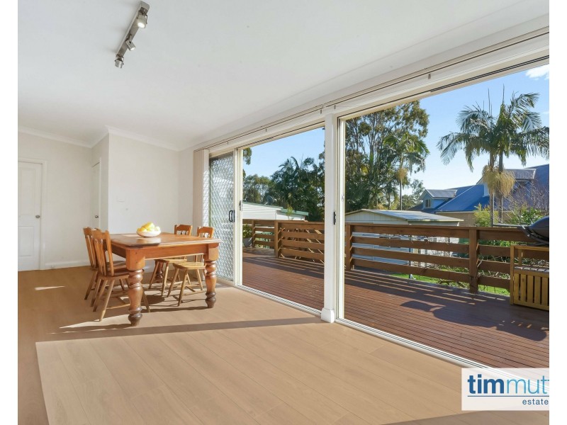 701 Henry Lawson Dr, East Hills NSW 2213