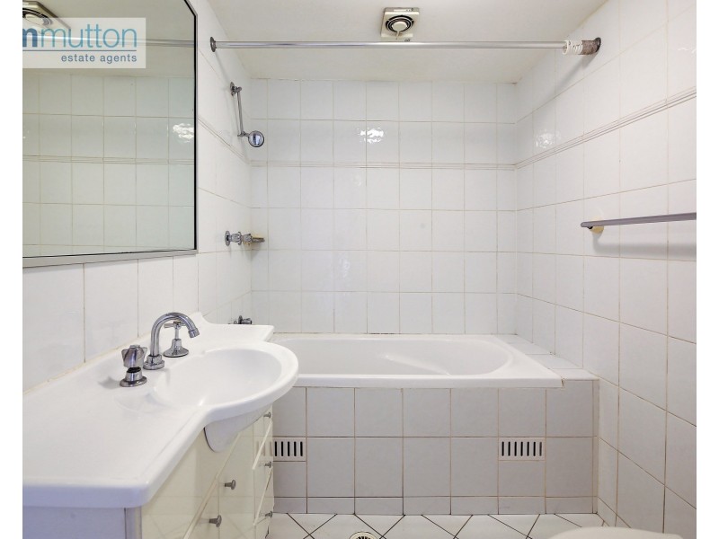 90/2-4 Macquarie Road, Auburn NSW 2144