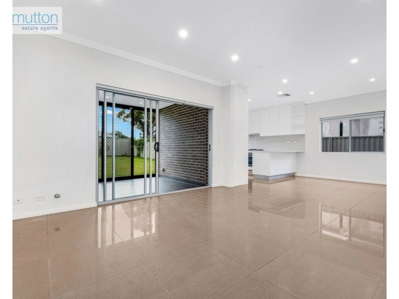52 Doyle Rd, Revesby NSW 2212