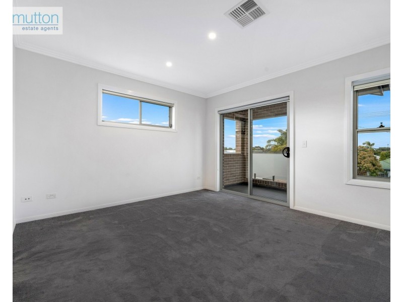 52 Doyle Rd, Revesby NSW 2212