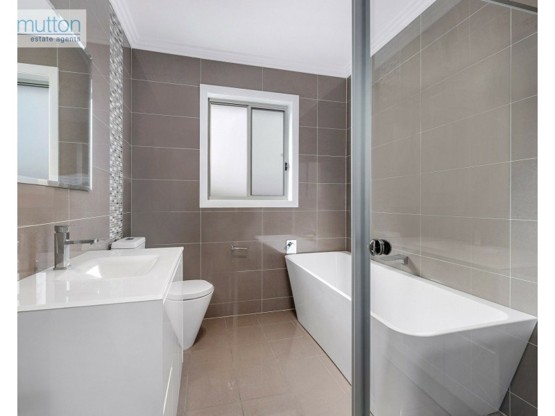 52 Doyle Rd, Revesby NSW 2212