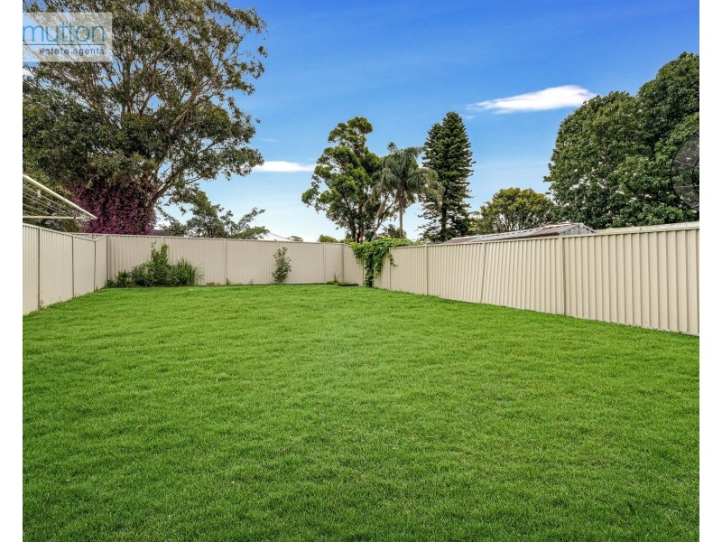 52 Doyle Rd, Revesby NSW 2212