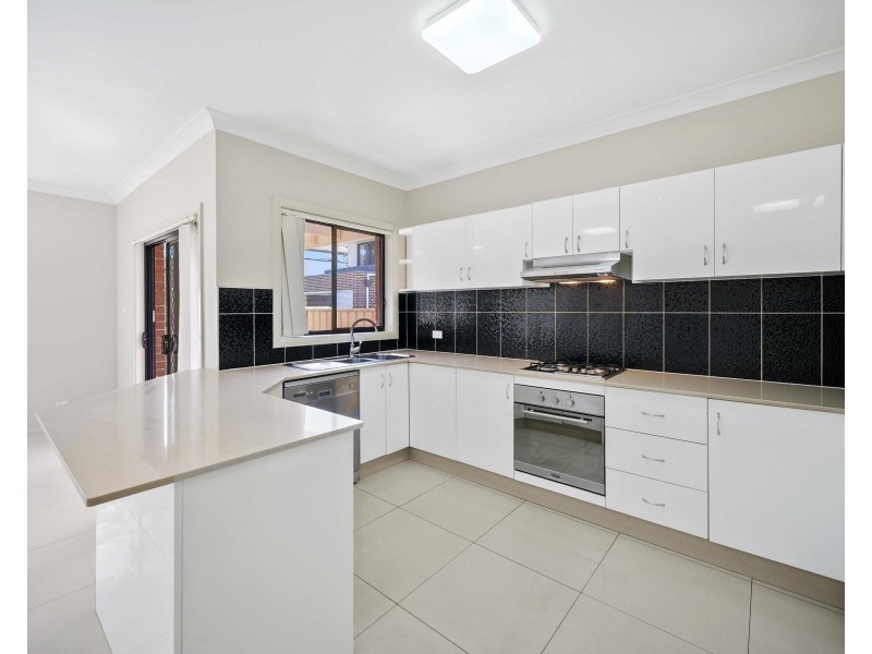 16C Sphinx Ave, Padstow NSW 2211