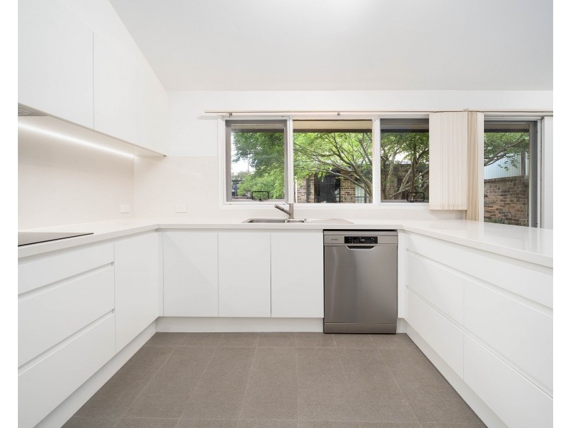 89 Fowler Rd, Illawong NSW 2234