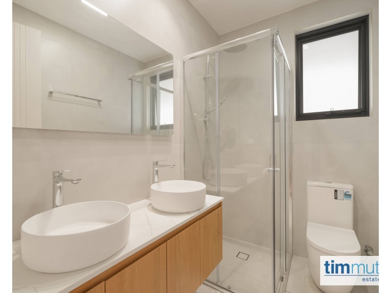 16A Ganmain Cres, Milperra NSW 2214