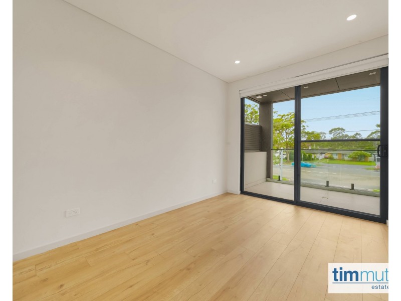 16A Ganmain Cres, Milperra NSW 2214