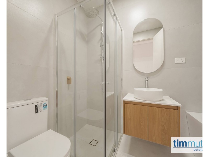 16A Ganmain Cres, Milperra NSW 2214