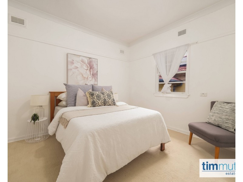 26 Collins St, Pendle Hill NSW 2145