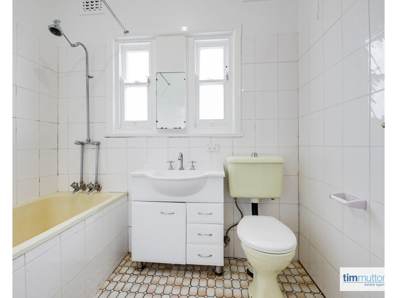 257 Tower Street, East Hills NSW 2213