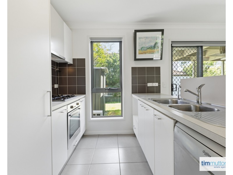 14 Greenwood Close, Hammondville NSW 2170