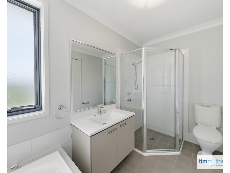 14 Greenwood Close, Hammondville NSW 2170