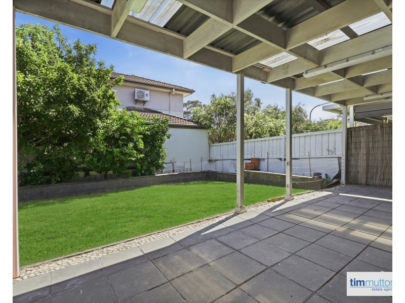 14 Greenwood Close, Hammondville NSW 2170