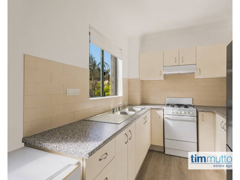 Unit 8/16 Frank Oliveri Drive, Chipping Norton NSW 2170