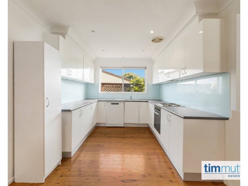 5 Cambrai Place, Milperra NSW 2214