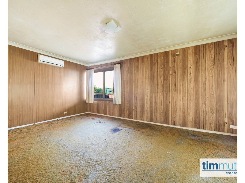 17 Dernancourt Parade, Milperra NSW 2214