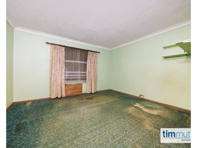 17 Dernancourt Parade, Milperra NSW 2214