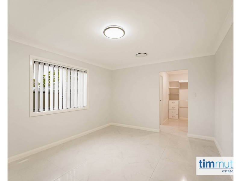 Unit 4/102 Beaconsfield Street, Revesby NSW 2212