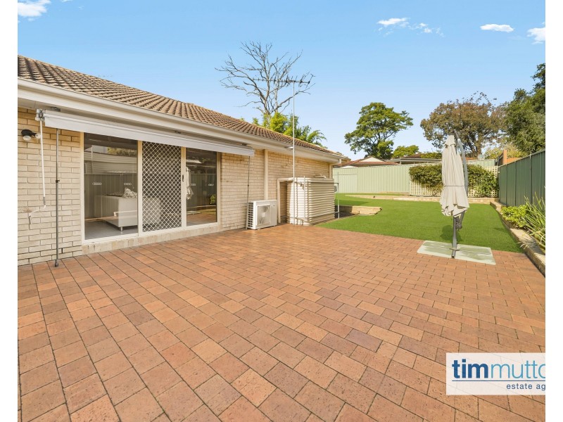 13 Penrose Avenue, East Hills NSW 2213