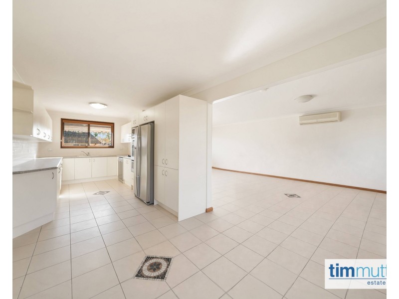 25A Tompson Road, Revesby NSW 2212