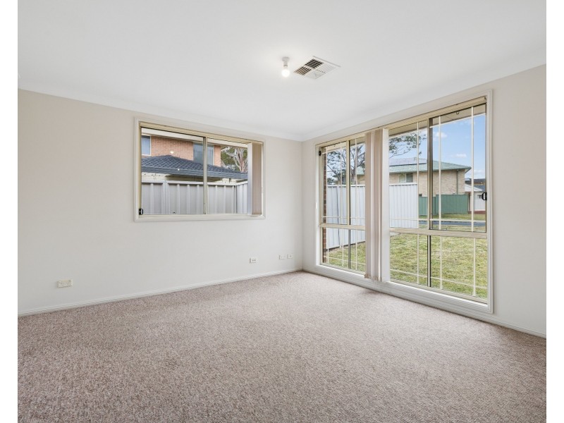3 Boronia Drive, Voyager Point NSW 2172