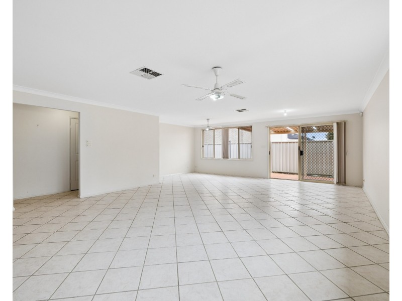 3 Boronia Drive, Voyager Point NSW 2172