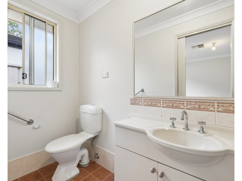 3 Boronia Drive, Voyager Point NSW 2172
