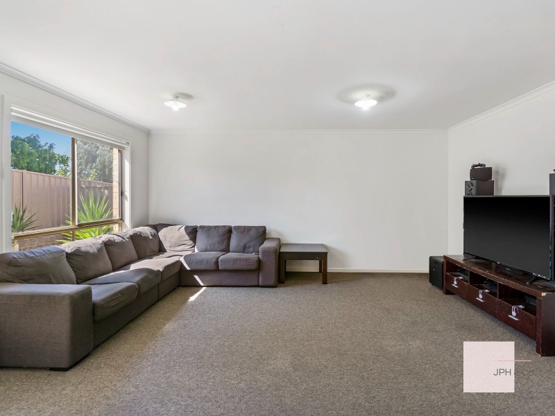 11/107 St Killian Street, White Hills VIC 3550