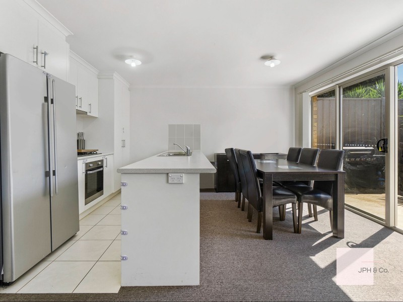 11/107 St Killian Street, White Hills VIC 3550