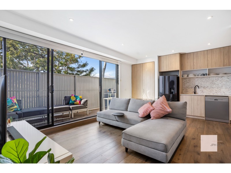 107/681 Inkerman Road, Caulfield North VIC 3161