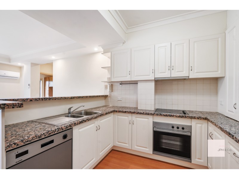 8/5-7 Hall Street, Moonee Ponds VIC 3039