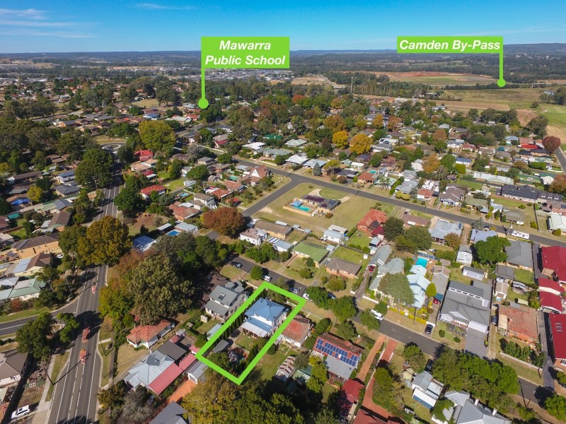 6 Church Street, Elderslie NSW 2570