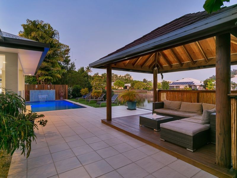 19 Lagoon Drive, Trinity Beach QLD 4879