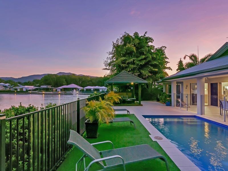 19 Lagoon Drive, Trinity Beach QLD 4879