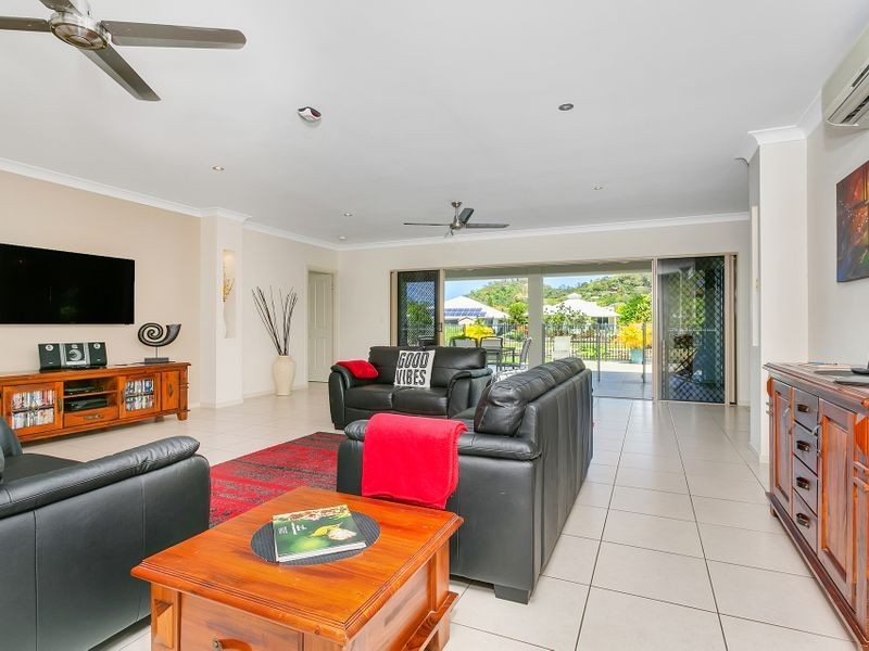 19 Lagoon Drive, Trinity Beach QLD 4879