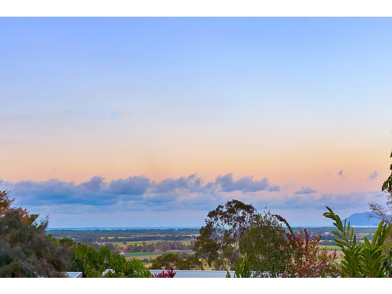 52 Fig Tree Drive, Caravonica QLD 4878