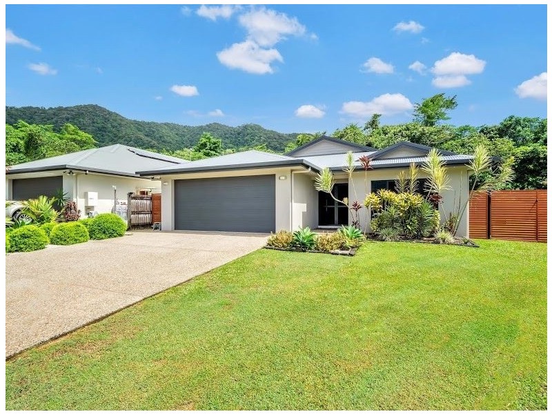 10 Lockyer Crescent, Bentley Park QLD 4869