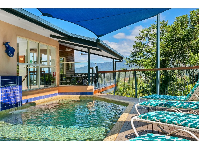 40 Hutchinson Street, Edge Hill QLD 4870