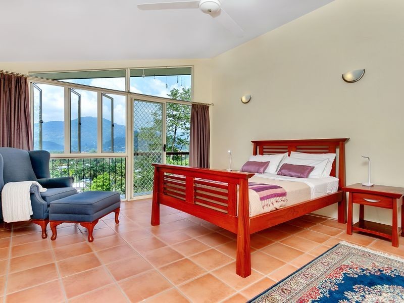 40 Hutchinson Street, Edge Hill QLD 4870