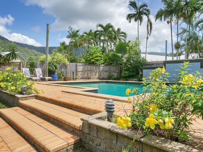 12 Bramble Street, Clifton Beach QLD 4879