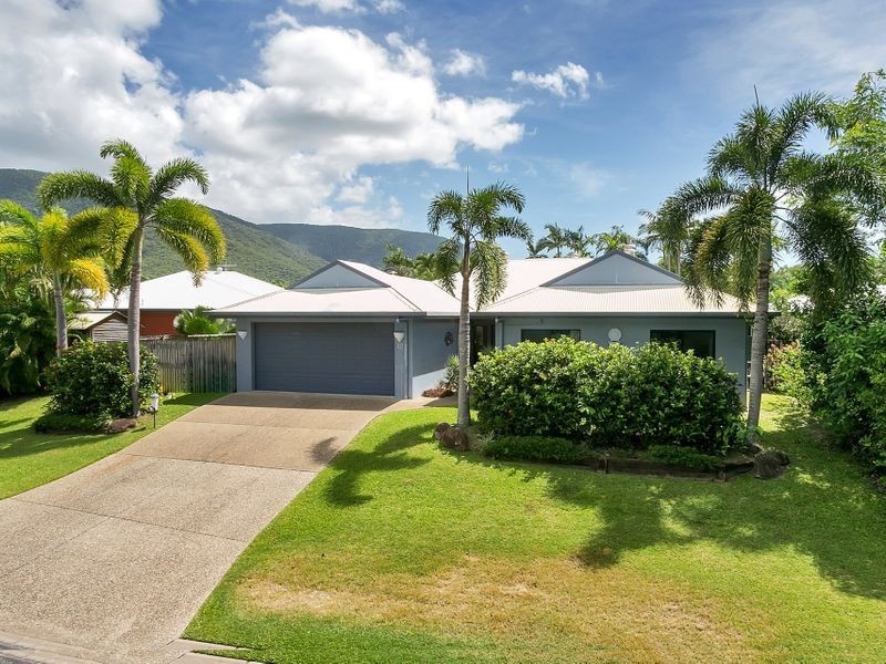 12 Bramble Street, Clifton Beach QLD 4879