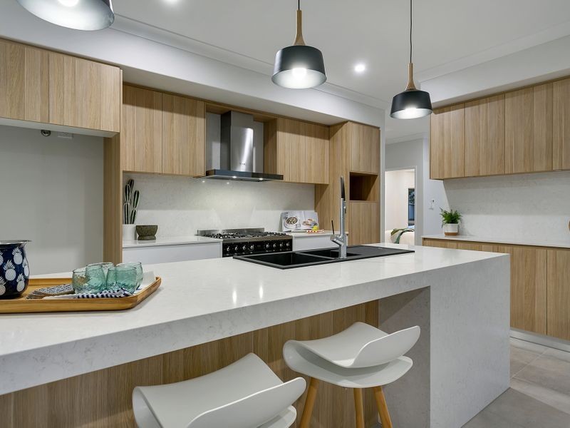 8 Parkinson Avenue, Kewarra Beach QLD 4879