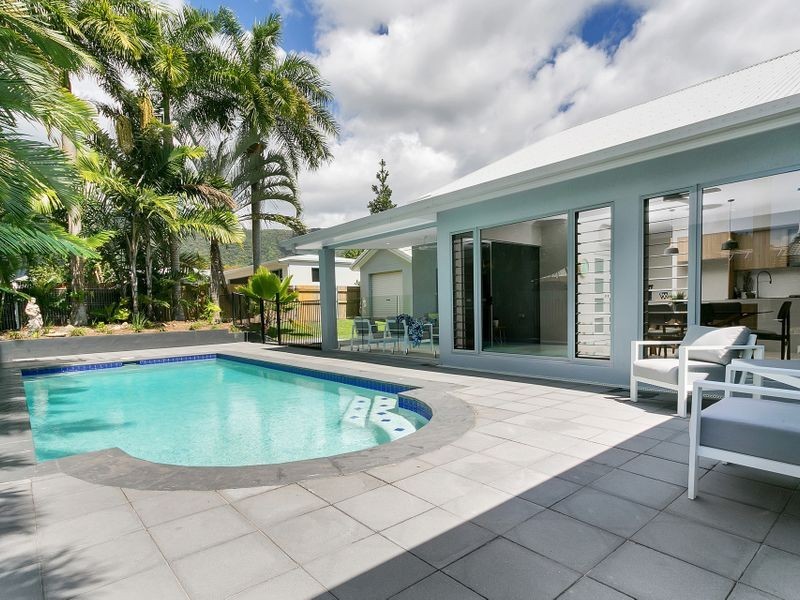 8 Parkinson Avenue, Kewarra Beach QLD 4879