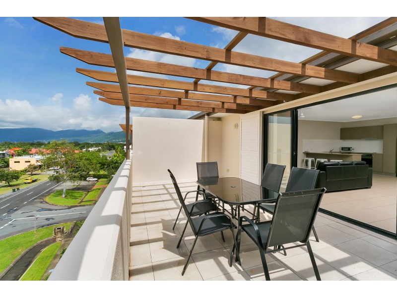 406/339 Lake Street, Cairns North QLD 4870