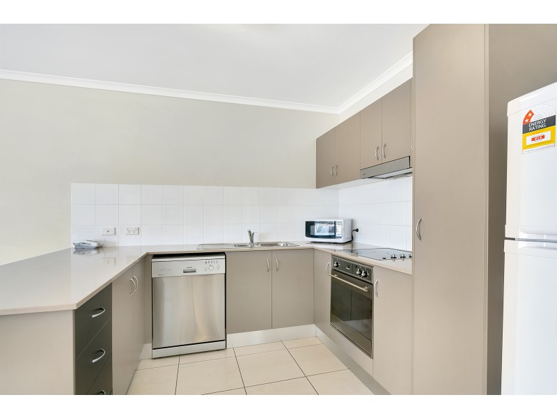 406/339 Lake Street, Cairns North QLD 4870