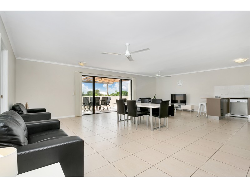 406/339 Lake Street, Cairns North QLD 4870